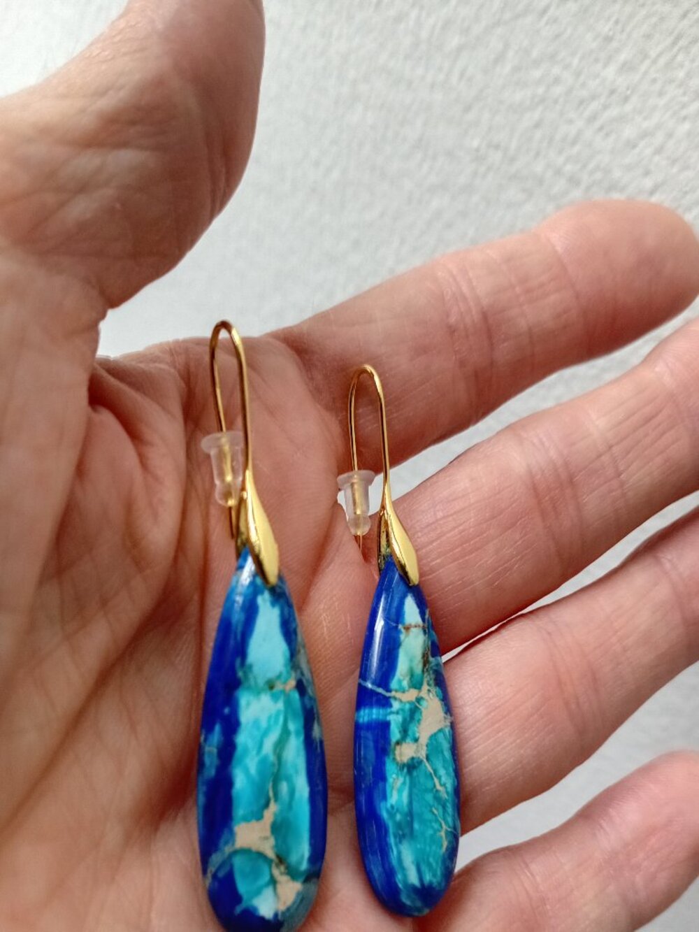 Faux Turquoise Dangling Earrings NEW